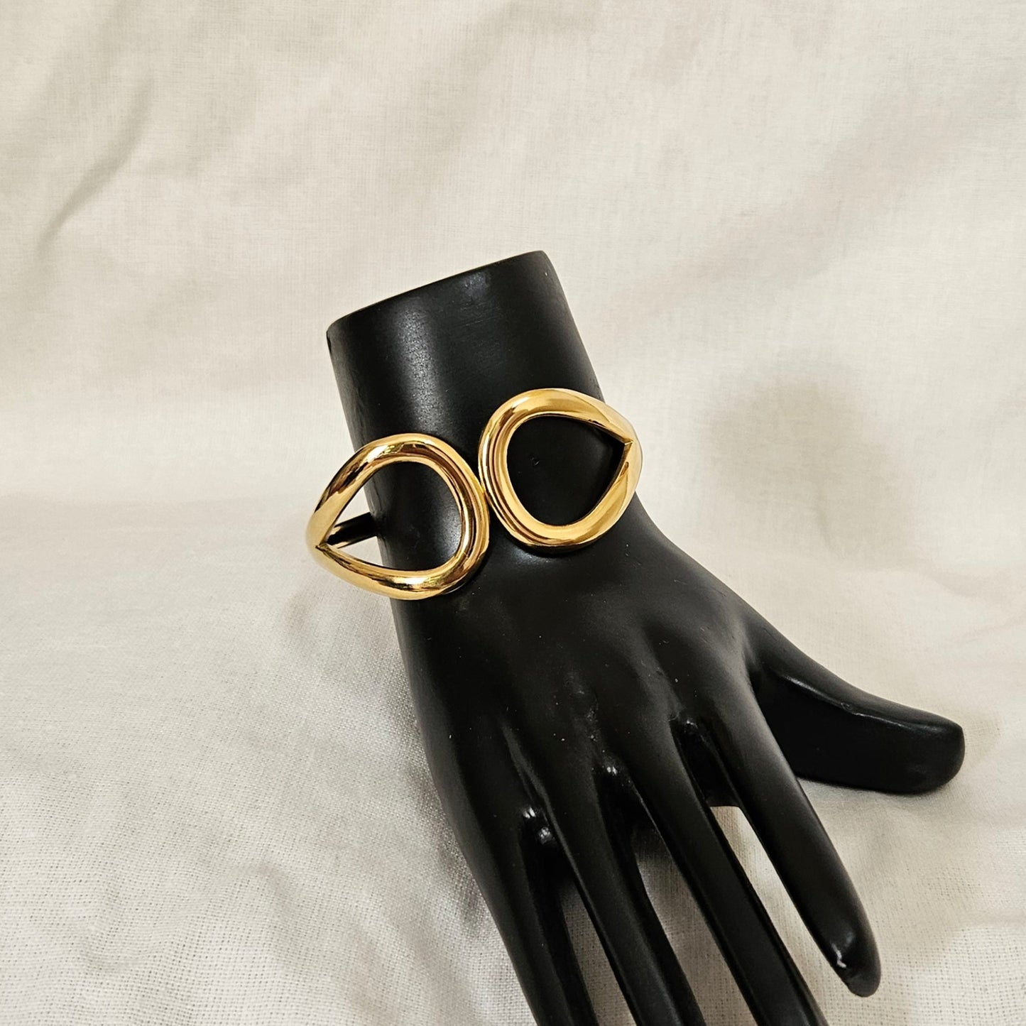 Korvella – Anti-Tarnish Bracelet