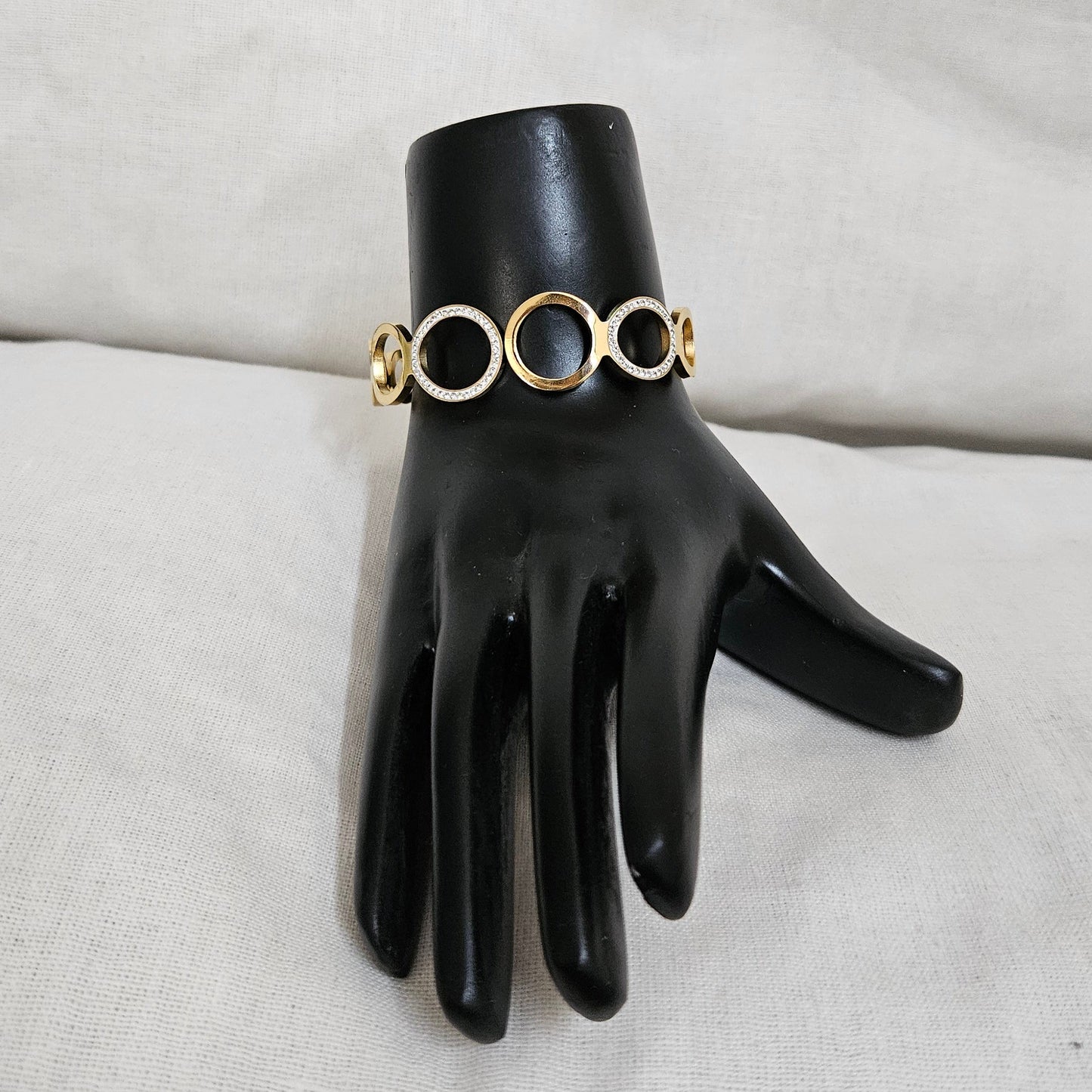 Evara- Anti-Tarnish Bracelet