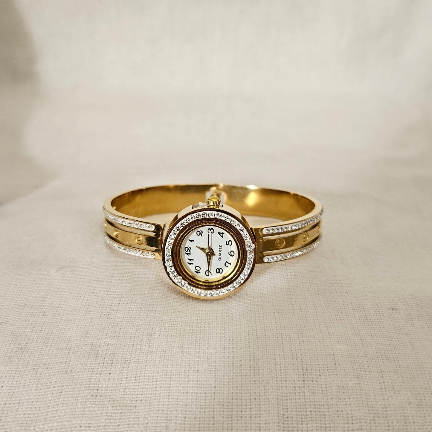 Vestra – Wearable Shine Anti-tarnish Bracelet Watch