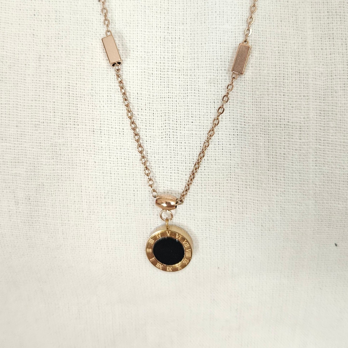 Dusara- Anti-Tarnish Chain Pendant