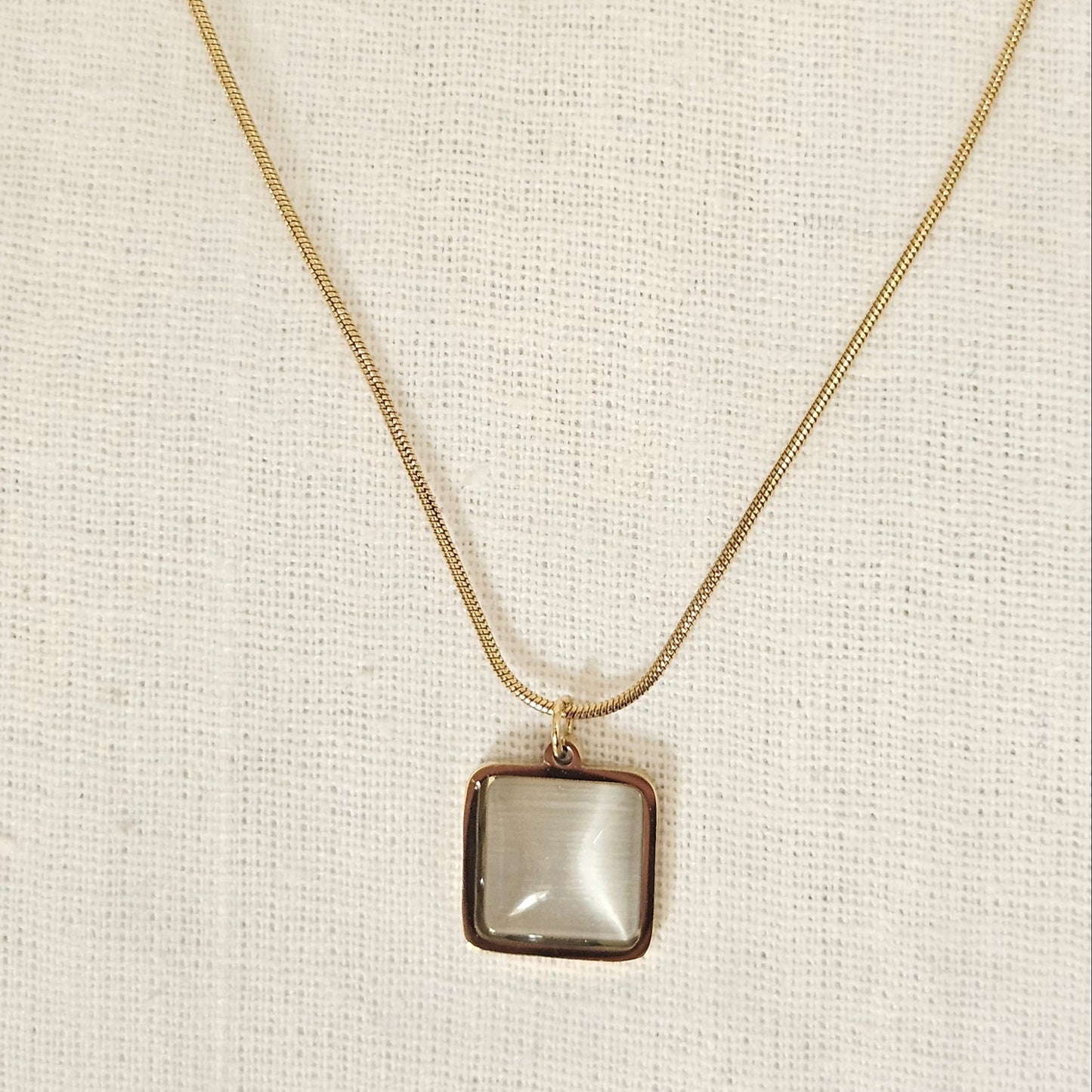 Zanora – Anti-Tarnish Chain Pendant