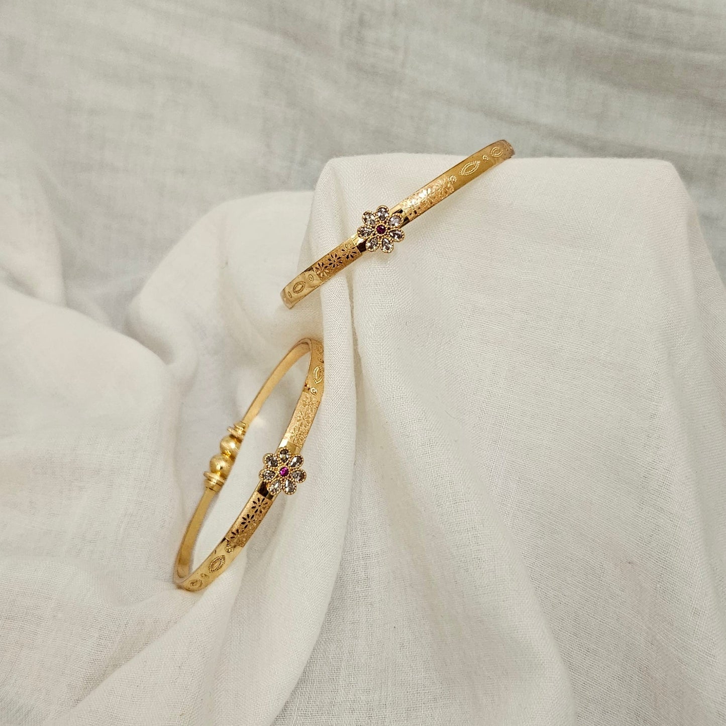 Ridhira- Kada Pair| Bracelet for Girls & Women (Adjustable)