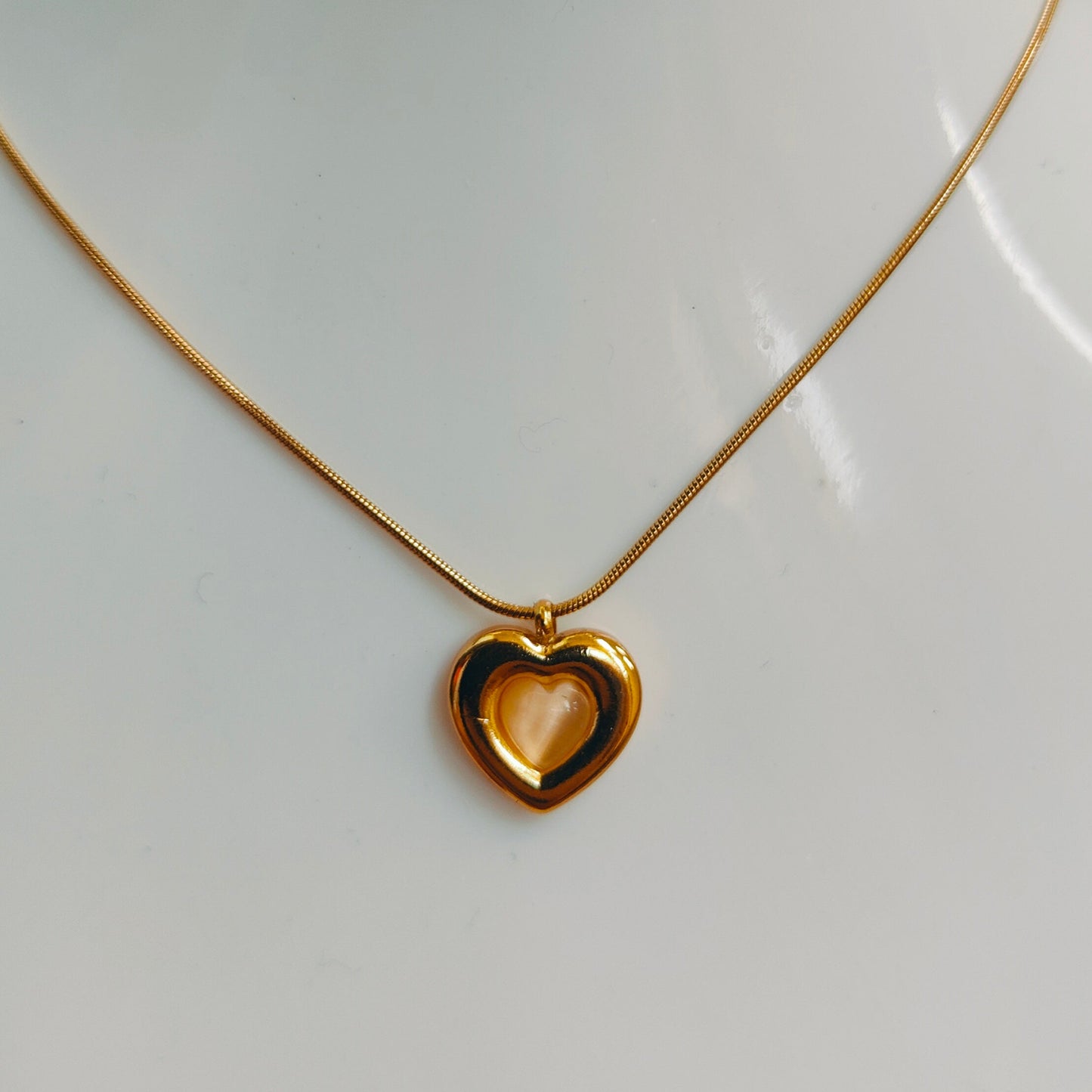 Veloura - Pendant set for Women