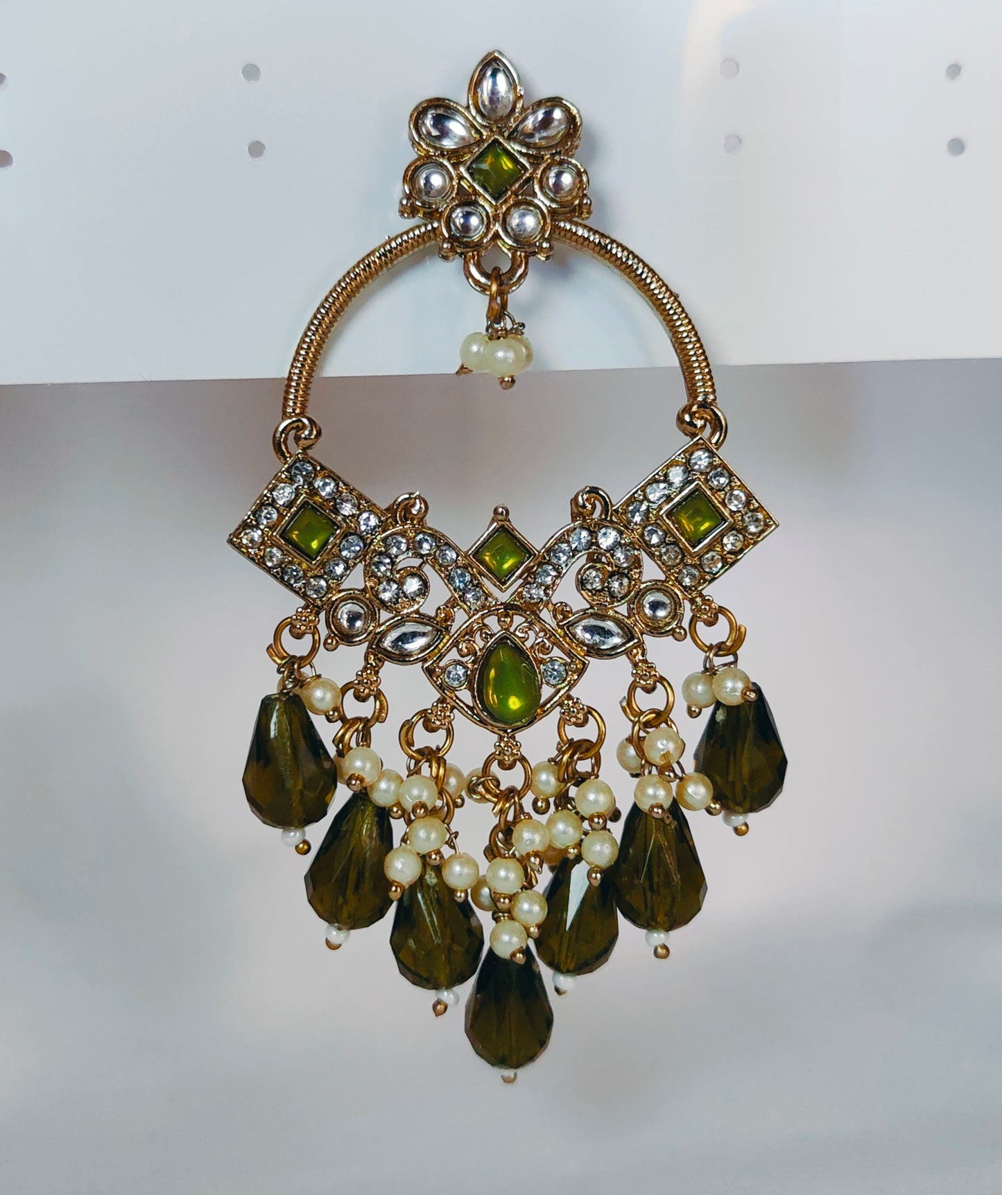 Gia : Earring for Women