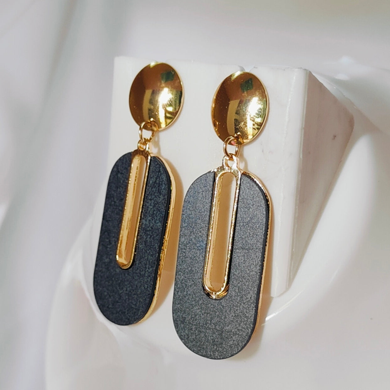 Lina : Korean Earring for Women