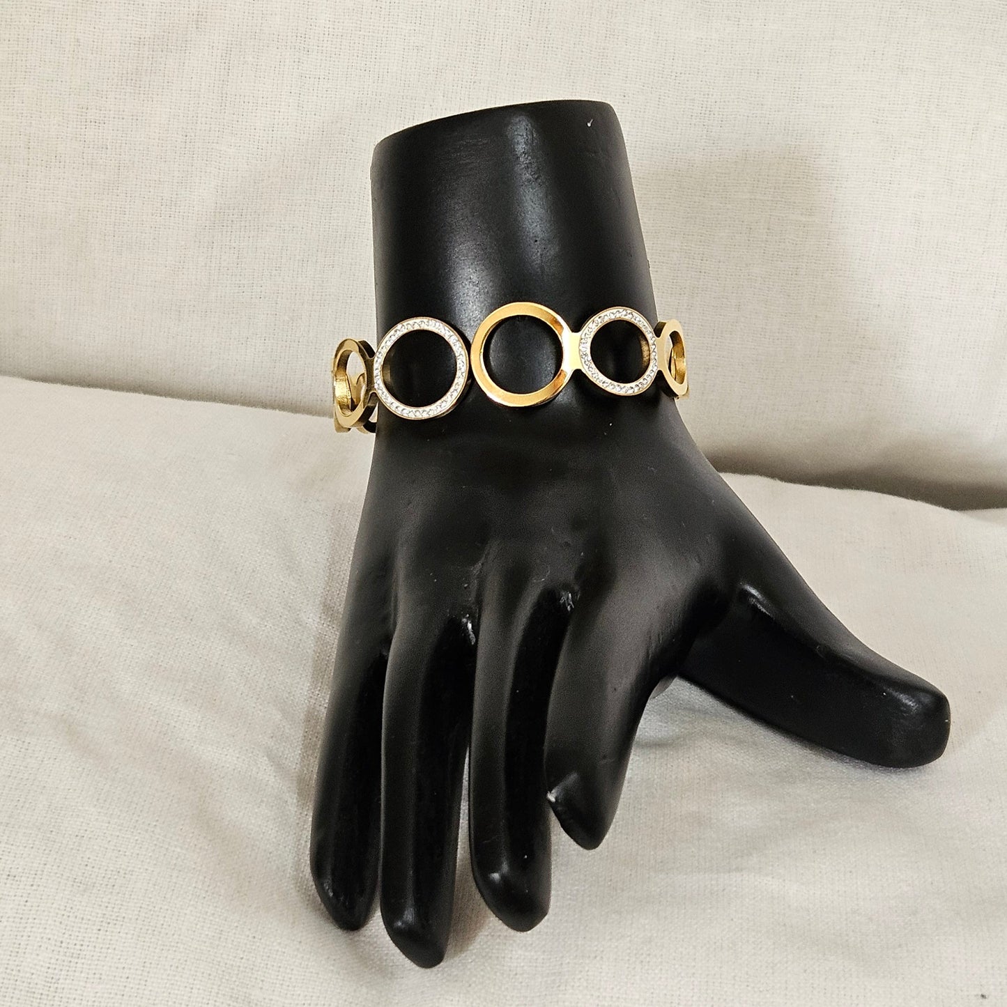 Evara- Anti-Tarnish Bracelet