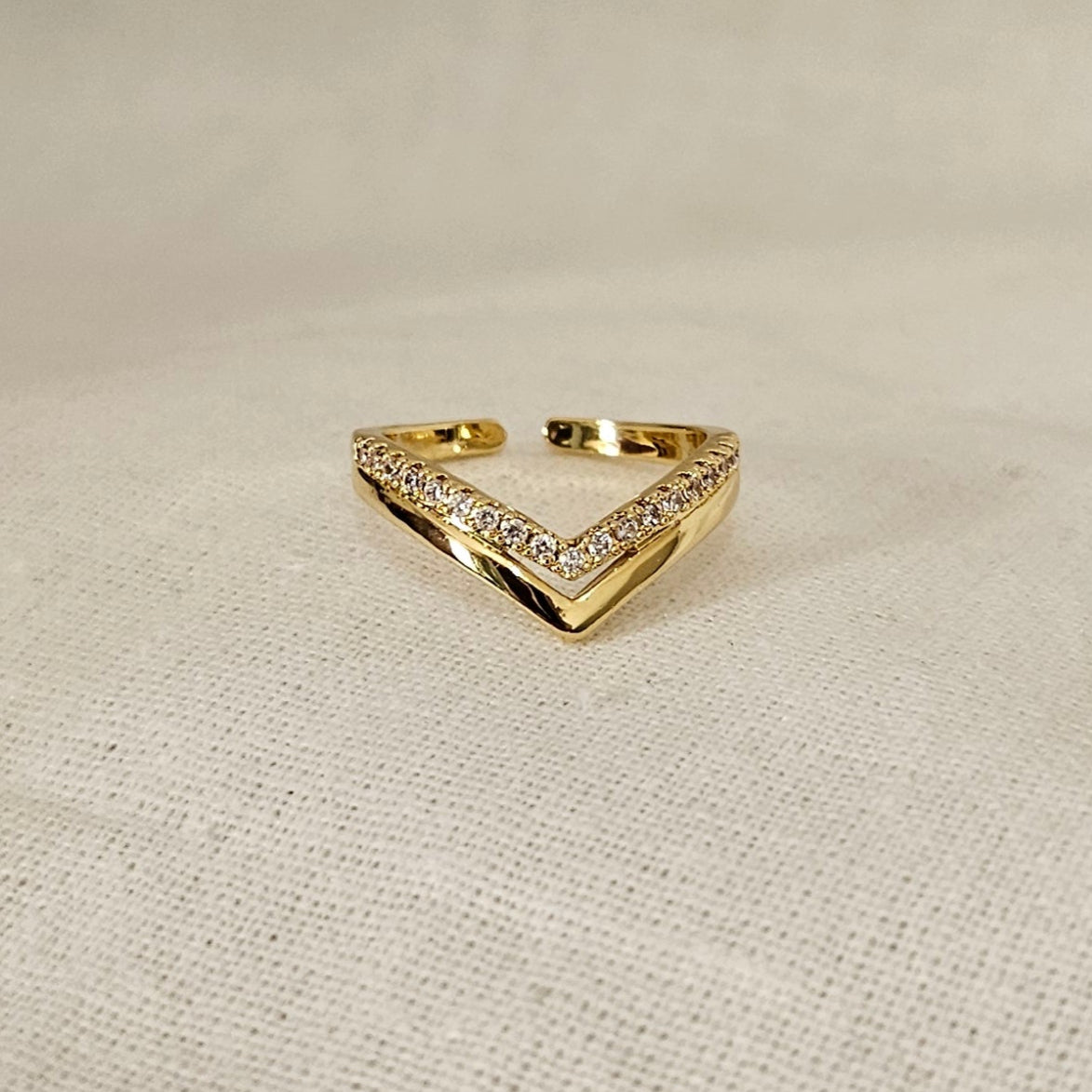 Nyari- Anti-Tarnish Ring (Adjustable)