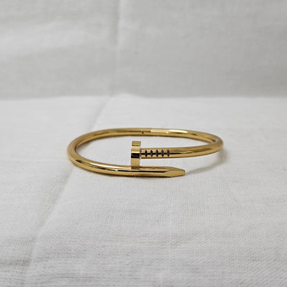 Shank- Anti-Tarnish Nail Design Bracelet