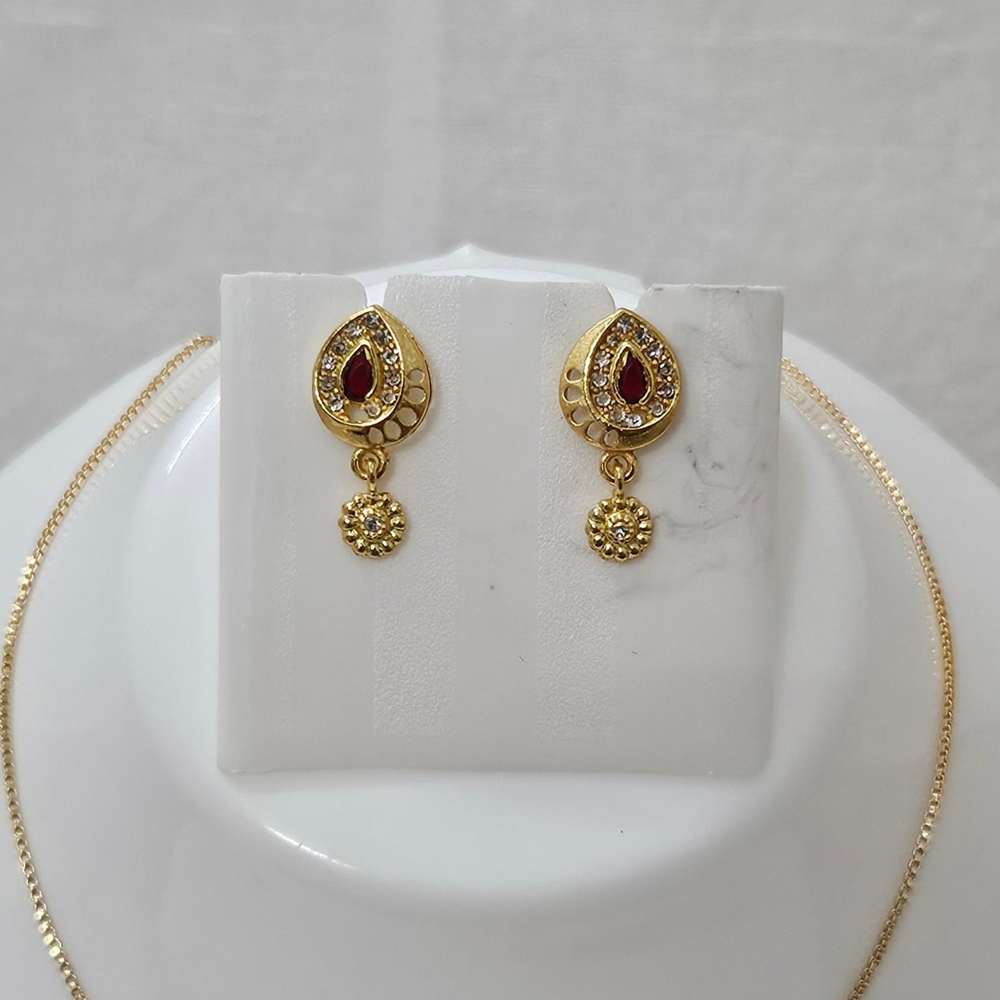 Anira– Chain Pendant Set for Girls & Women