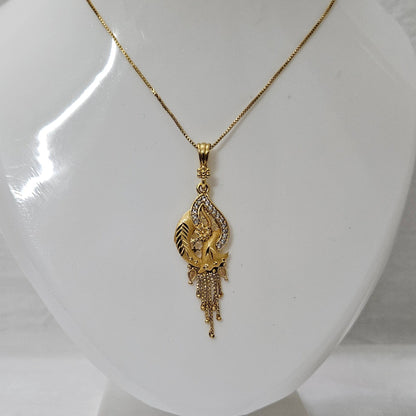 Iravya – Chain Pendant Set for Girls & Women