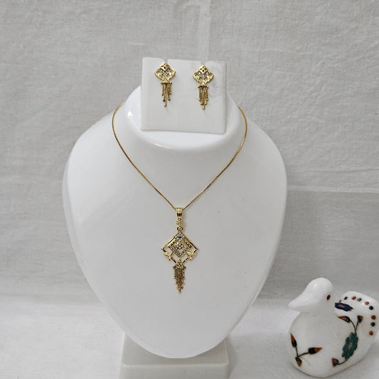 Nivira – Chain Pendant Set for Girls & Women