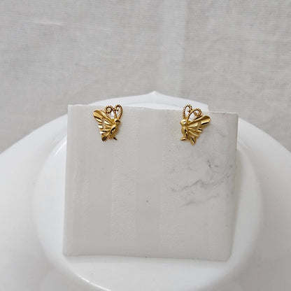Parvi- Daily Wear Earrings for Girls & Women