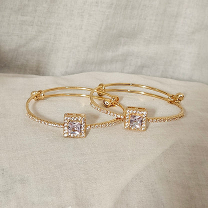 Tavisha- Kada Pair| Bracelet for Girls & Women (Adjustable)
