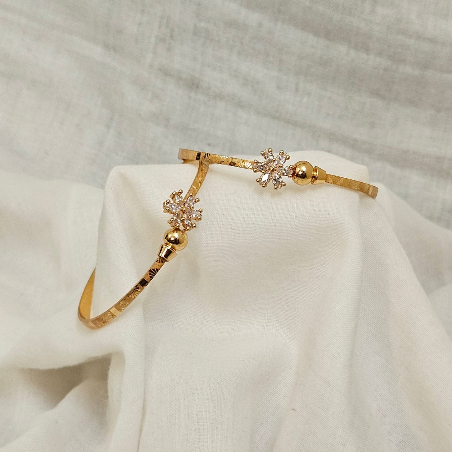 Forever Gleam- Kada Pair| Bracelet for Girls & Women (Adjustable)