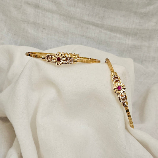 Vyomi- Kada Pair| Bracelet for Girls & Women (Adjustable)