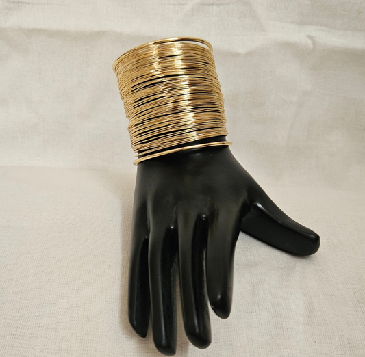 Twistella- Golden Bangle Stack