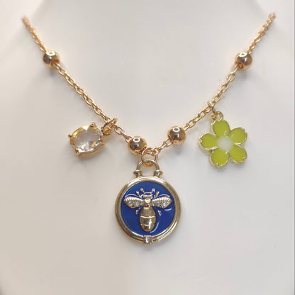 Solynna - Pendant for Women