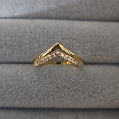 Nyari- Anti-Tarnish Ring (Adjustable)