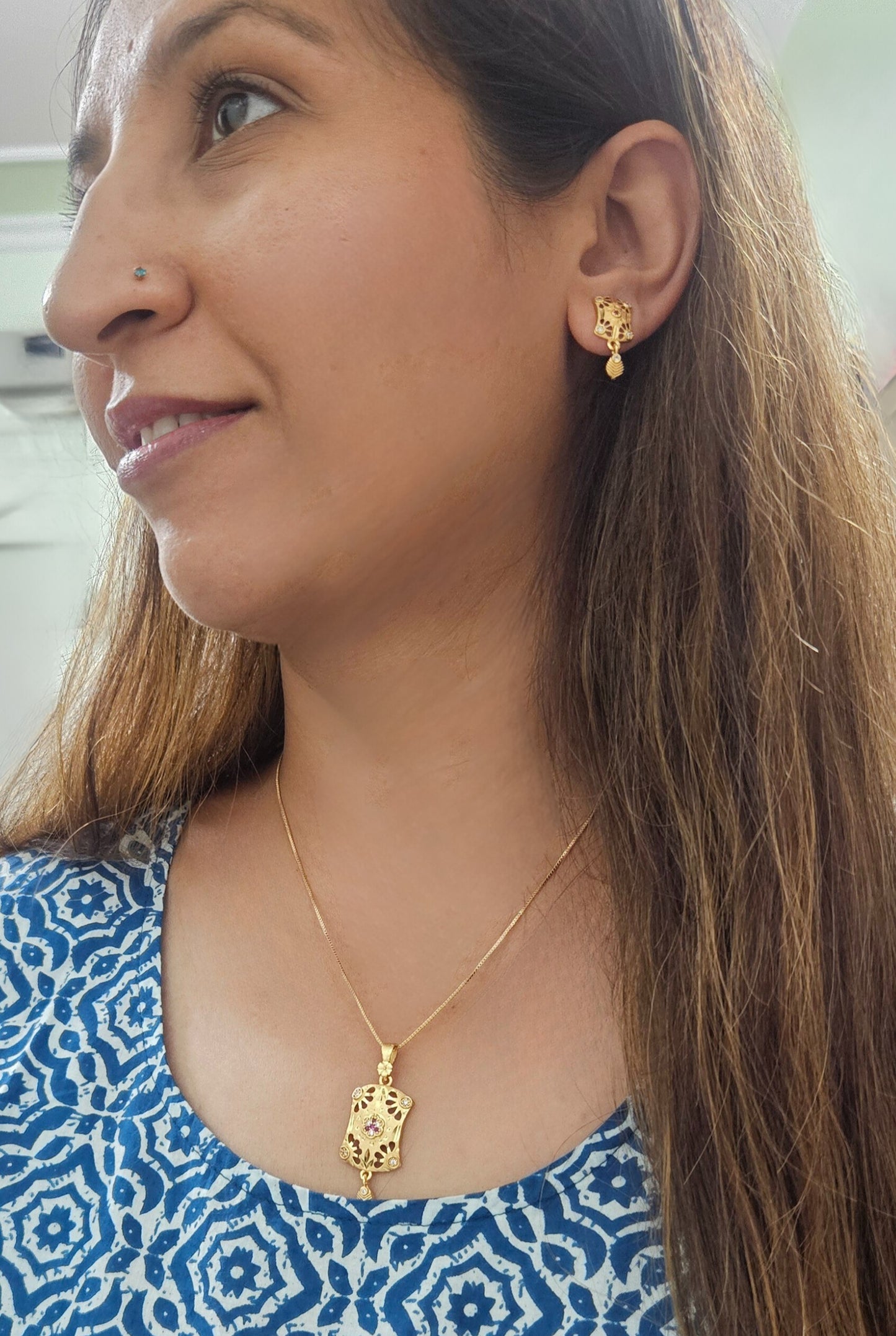 Aurum Charm- AD Studded Chain Pendant Set for Girls & Women